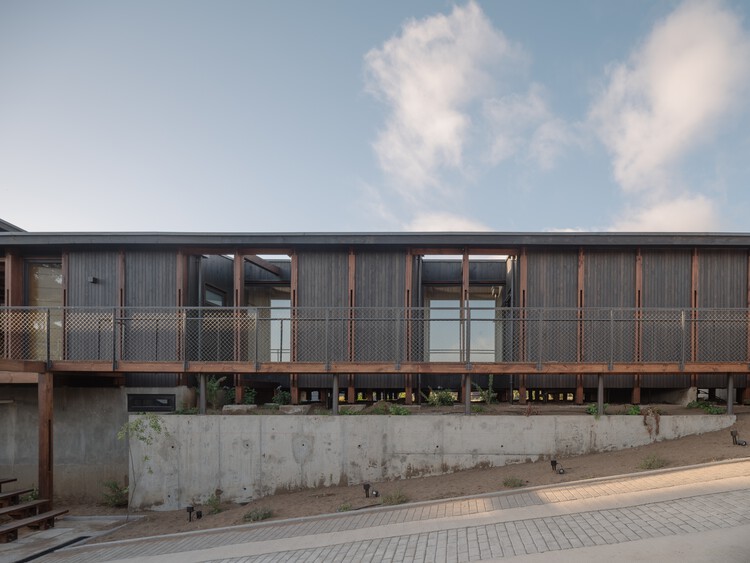 Casa Los Pinos / Espiral Arquitectos - Imagem 11 de 20