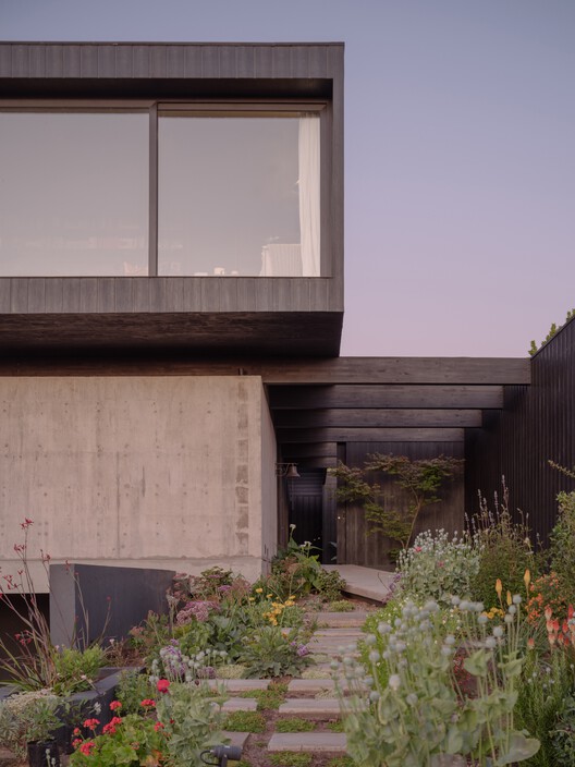 Casa CO / Estudio Base Arquitectos - Fotografía exterior, Concreto, Balcón