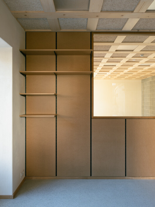  Residential Chalet Conversion into Administrative Building / Madeleine architectes - Interior Photography, Closet, Wood