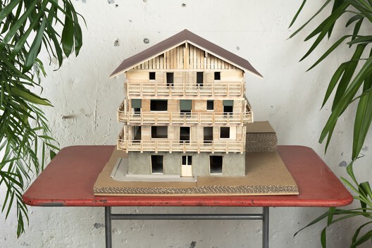  Residential Chalet Conversion into Administrative Building / Madeleine architectes - Image 36 of 37