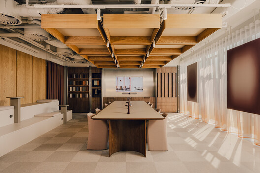 Mute Unveils Europe’s First Fully Adaptable Office in Warsaw - Image 2 of 10