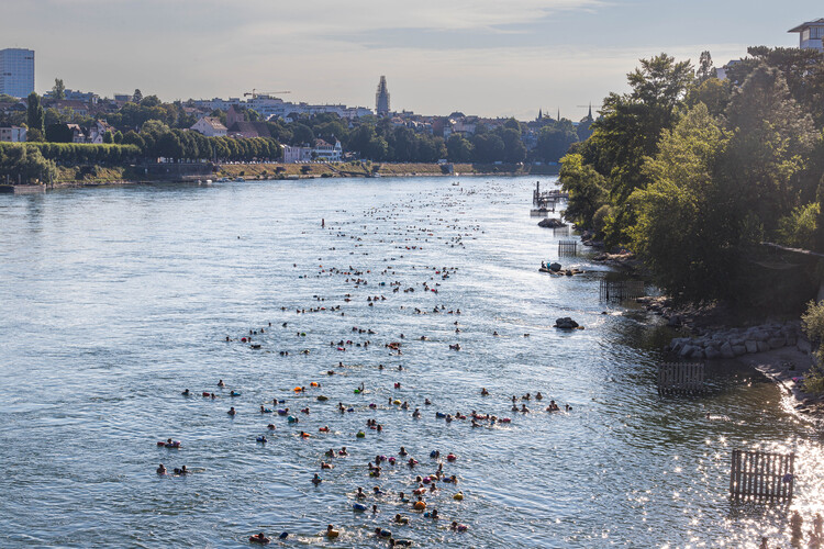 Cooling the City: How European Cities are Adapting to Extreme Heat - Image 6 of 11