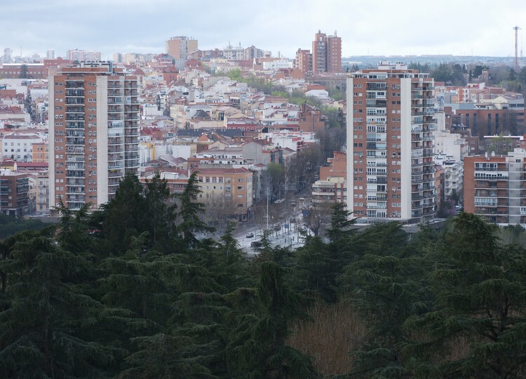 Cooling the City: How European Cities are Adapting to Extreme Heat - Image 7 of 11