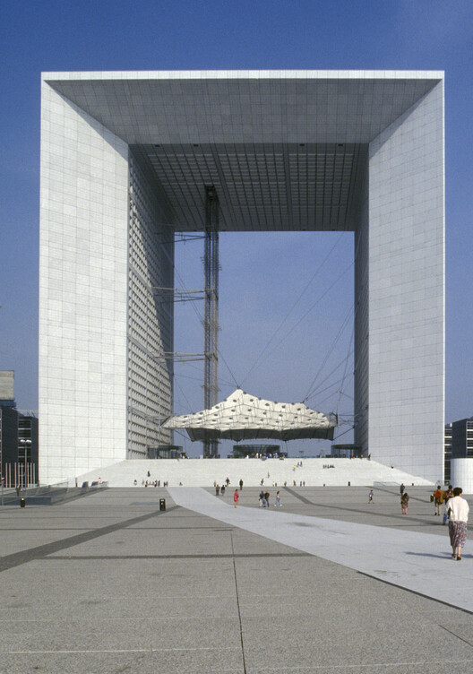 Architecture and Light Between Documentation and Emotion: In Conversation with the Photographer Thomas Mayer - Image 10 of 28