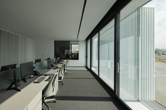 Rahyaft Office / NOIR Office - Interior Photography, Dining room, Glass