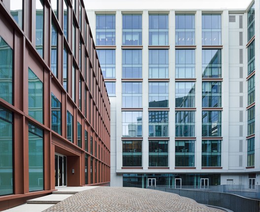 Pirelli 35 Office Building / Park Associati + Snøhetta - Exterior Photography, Glass