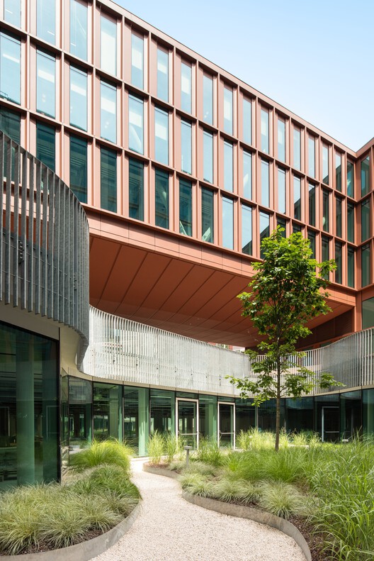 Pirelli 35 Office Building / Park Associati + Snøhetta - Image 11 of 34