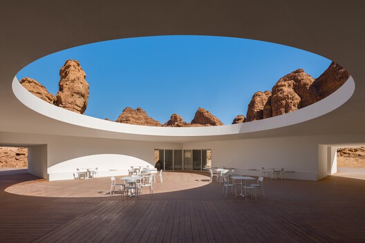 Architecture as an Invitation to Explore: 25 Visitor Centers Around the World - Image 28 of 28
