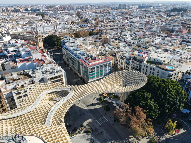 Context-Responsive Architecture in Spain: 7 Projects Highlighting Material Strategies - Image 7 of 17