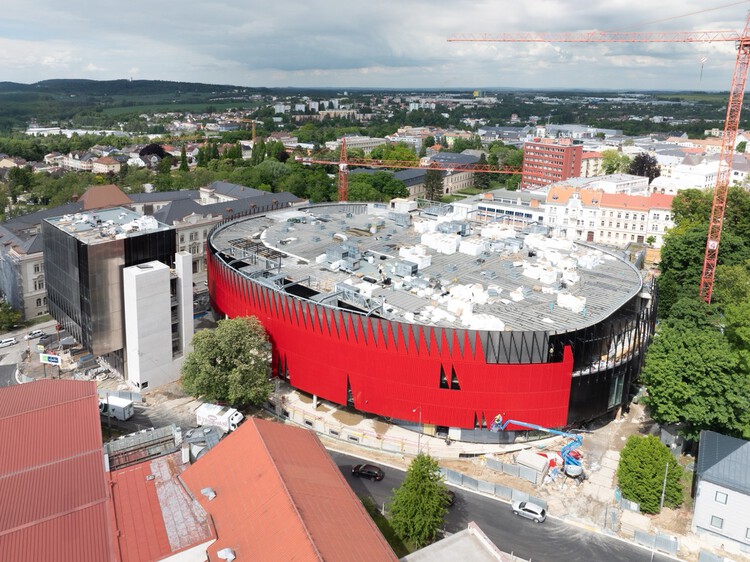 CHYBIK + KRISTOF Nears Completion of Multipurpose Arena in Jihlava, Czech Republic - Image 6 of 20