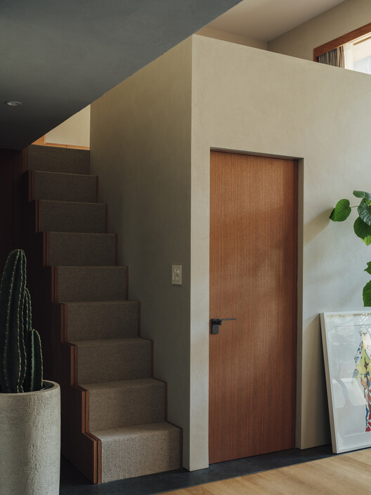 Sakuragawa Apartment Renovation / Osaka Design Department - Interior Photography, Wood