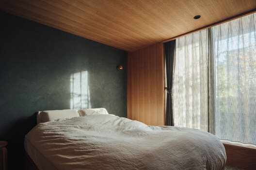 Sakuragawa Apartment Renovation / Osaka Design Department - Interior Photography, Bedroom, Wood, Bed
