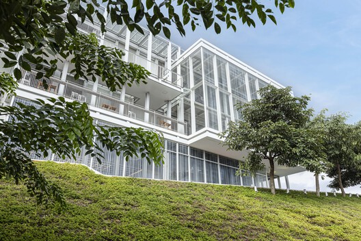 The Corner House / Department of ARCHITECTURE - Image 8 of 29