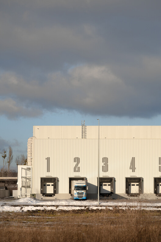Roshen Logistics Center / prototype - Exterior Photography, Concrete