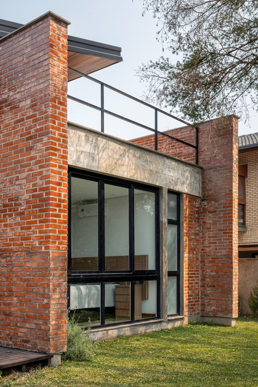 Casa Gralhas / OSPA Arquitetura e Urbanismo - Fotografia de Exterior, Tijolo