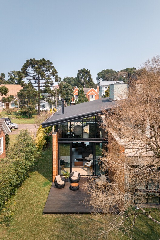 Casa Gralhas / OSPA Arquitetura e Urbanismo - Imagem 15 de 34