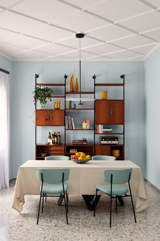 VDS House / 02A | studio - Interior Photography, Table, Chair, Lighting