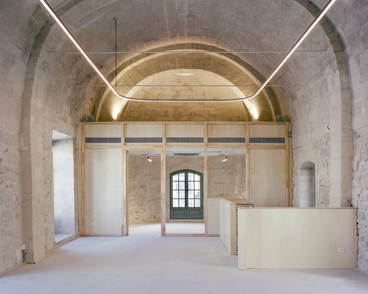 Biblioteca Tercer Lugar “La Source” / NAS architecture - Fotografía interior, Arco, Concreto, Arcada