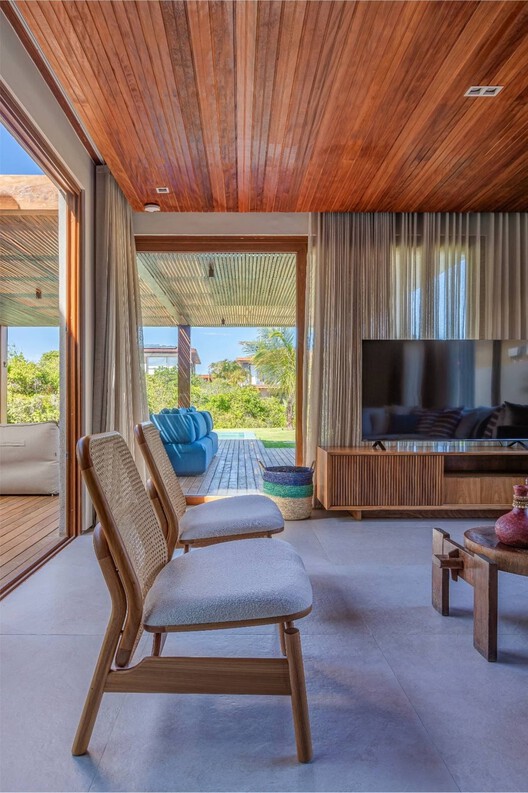 Casa IA / FRS Arquitetura - Fotografia de Interiores, Sala de Estar, Madeira, Cadeira
