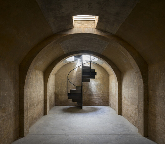 Which Layer Remains? Restoration, Identity, and Contemporary Design in Spain - Image 9 of 11