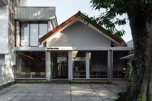 Hibrew Coffee and Cuisine / Simpul Studio - Exterior Photography