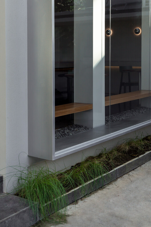 Hibrew Coffee and Cuisine / Simpul Studio - Image 13 of 17