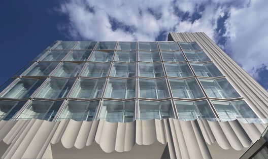 Quartz Plaza  / Salon Alper Derinbogaz - Exterior Photography, Glass