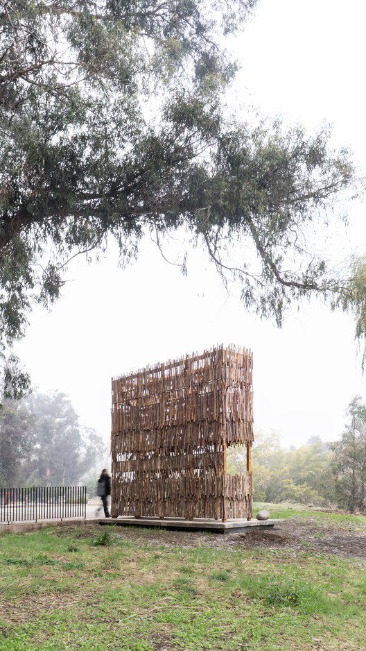 Hito Entrelazos / Javiera Muñoz Olave - Fotografía exterior