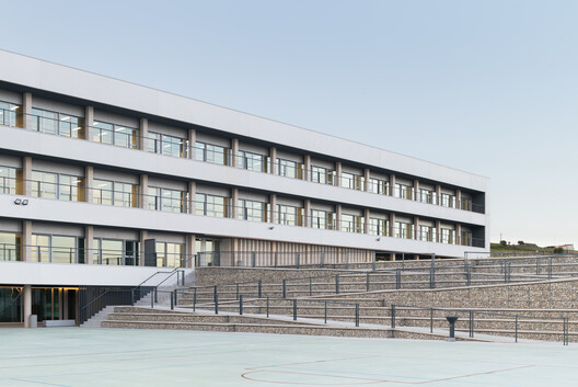 Nuevo Instituto de Enseñanza Secundaria Vía de la Plata / Ricardo González Martínez, Enrique Villar Pagola, Rodrigo Zaparaín Hernández - Imagen 25 de 25