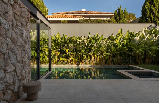 Casa H+L / Mariana Orsi Arquitetura + Design - Imagem 6 de 29