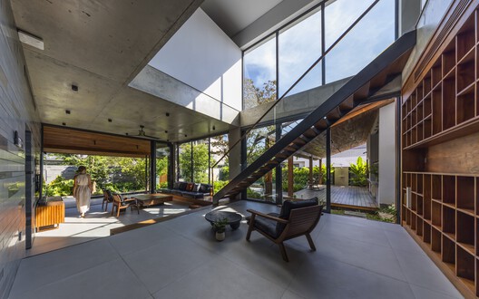 OM House / AN NAM Architecture - Interior Photography, Wood, Beam, Courtyard