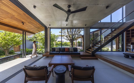 OM House / AN NAM Architecture - Interior Photography, Living Room, Wood, Deck, Courtyard