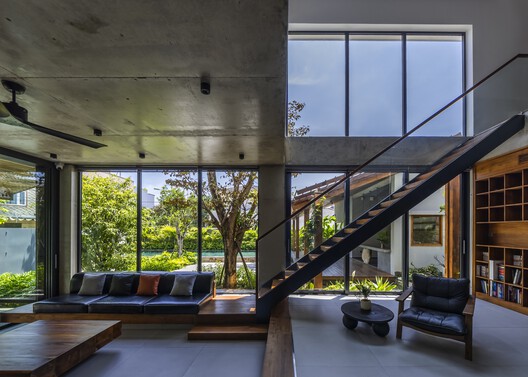 OM House / AN NAM Architecture - Interior Photography, Living Room, Wood, Beam