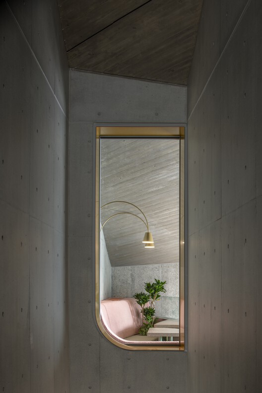 AOI CELESTIE Coffee Roastery / Yuko Nagayama & Associates - Interior Photography