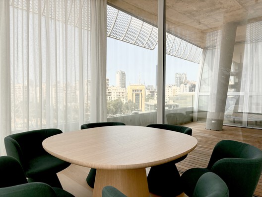 Fayssal Residence / Studio Paul Kaloustian - Interior Photography, Dining room, Glass, Chair