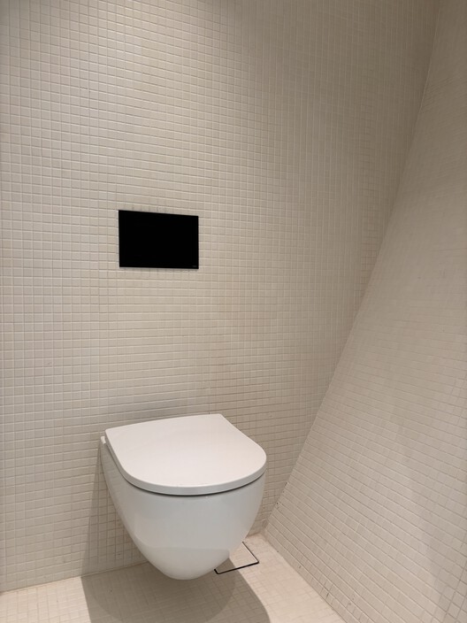 Fayssal Residence / Studio Paul Kaloustian - Interior Photography, Bathroom, Toilet