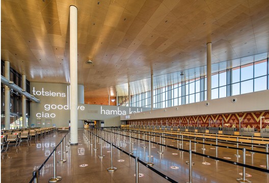 Nelson Mandela Cruise Terminal / Elphick Proome Architecture + Vusa Collaborative - Image 4 of 23