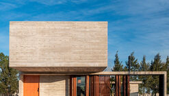 Casa Guayubira  / TIM ARQUITECTOS