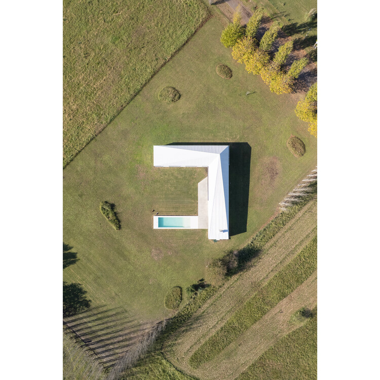 Monte House / Meneghetti Arquitectos - Image 7 of 28
