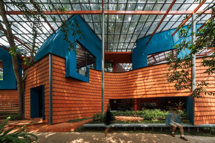 Restaurant Pavilion / Sahabat Selojene - Exterior Photography