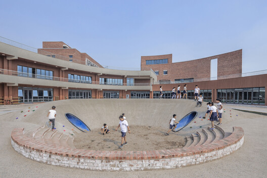 Tongtai School / E PLUS/SZA DESIGN - Exterior Photography