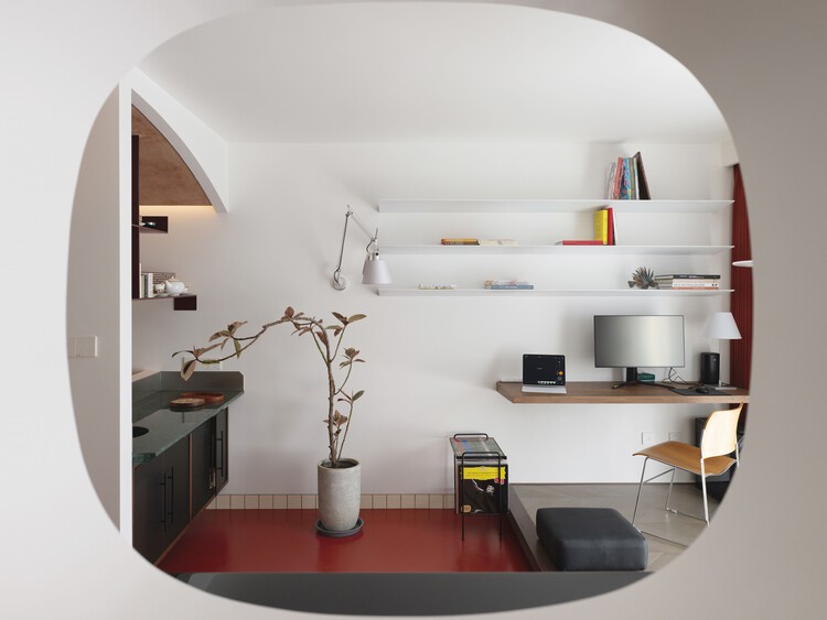 吴先生家 / 金秋野建筑工作室 - 室内图, 厨房, 灯, 隔断, 桌子, 椅子