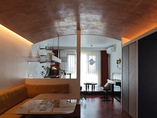 吴先生家 / 金秋野建筑工作室 - 室内图, 厨房, 木头, 灯, 桌子, 椅子