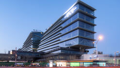 Park - Tech (Zhongguancun Dongsheng Science Park Phase III) / SOPA