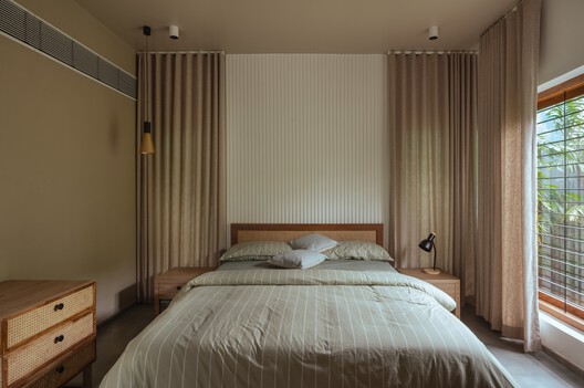 Shakeer House / 3dor Concepts - Interior Photography, Bedroom, Wood, Bed, Lighting