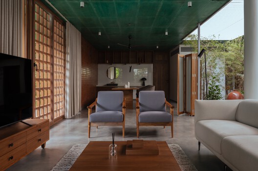 Shakeer House / 3dor Concepts - Interior Photography, Living Room, Wood, Table, Chair, Lighting