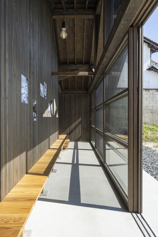 常滑土间 / Tezuka Architects - 室内图, 木头, 具体的