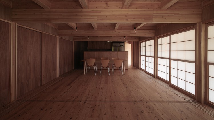 常滑土间 / Tezuka Architects - 室内图, 木头, 梁