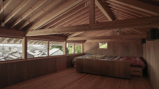 常滑土间 / Tezuka Architects - 室内图, 卧室, 木头, 梁