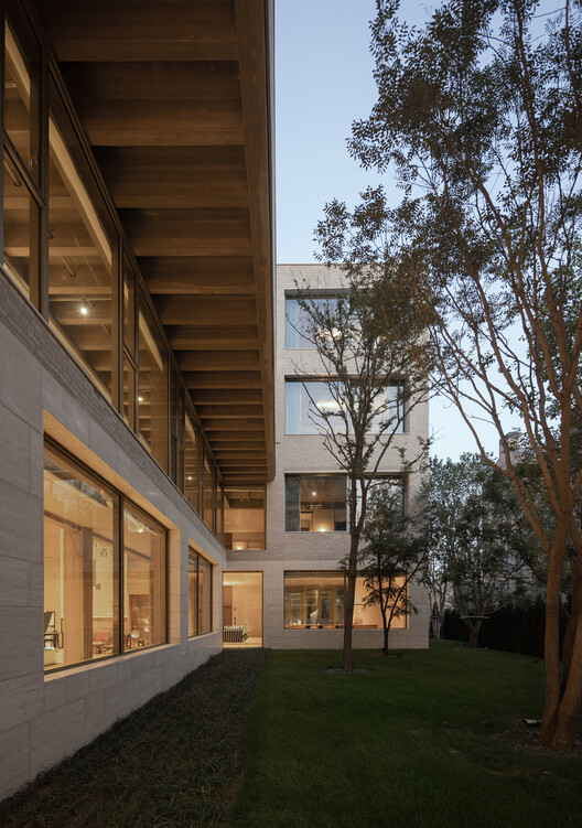 Youyi Bay Community, Mi Casa Su Casa Club Hotel, and Juanzong Apartment / genarchitects - Image 12 of 57